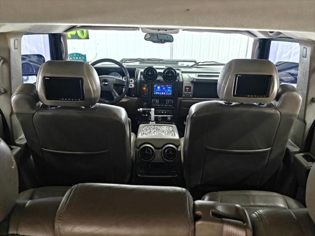 2004 HUMMER H2 Base