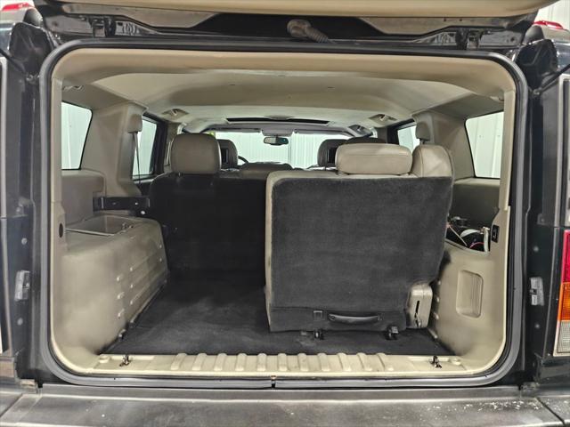 2004 HUMMER H2 Base
