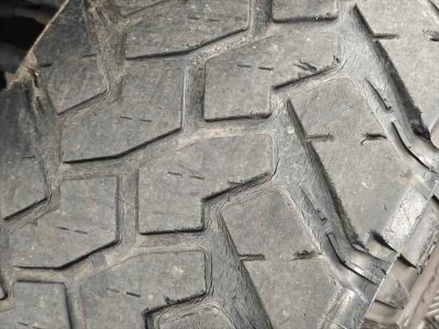 2004 HUMMER H2 Base
