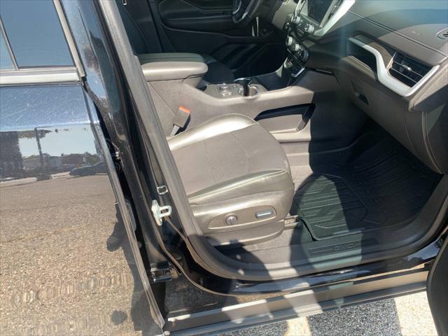 2022 GMC Terrain AWD SLT