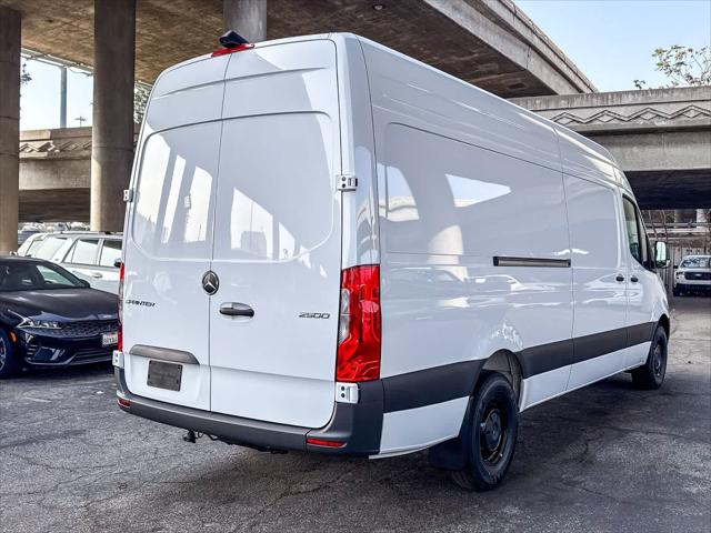 2026 Mercedes-Benz Sprinter Cargo Van High Roof 4-Cyl Diesel