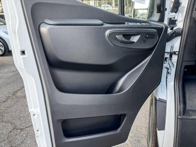 2026 Mercedes-Benz Sprinter Cargo Van High Roof 4-Cyl Diesel