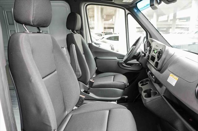 2026 Mercedes-Benz Sprinter Cargo Van High Roof 4-Cyl Diesel