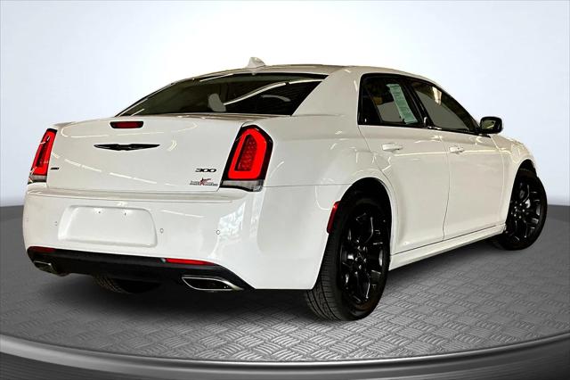 2022 Chrysler 300 Touring L AWD