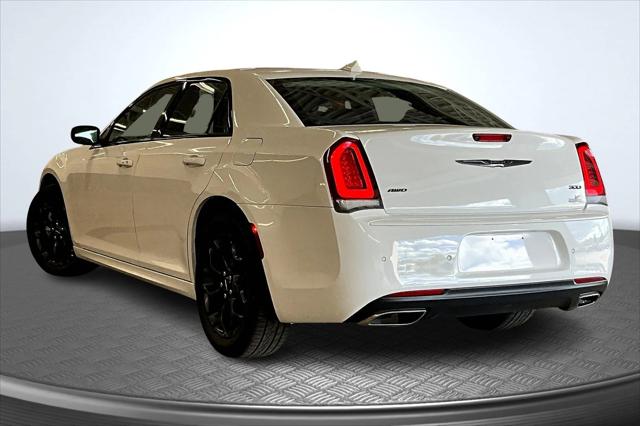 2022 Chrysler 300 Touring L AWD