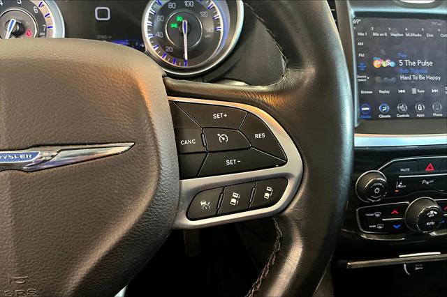2022 Chrysler 300 Touring L AWD