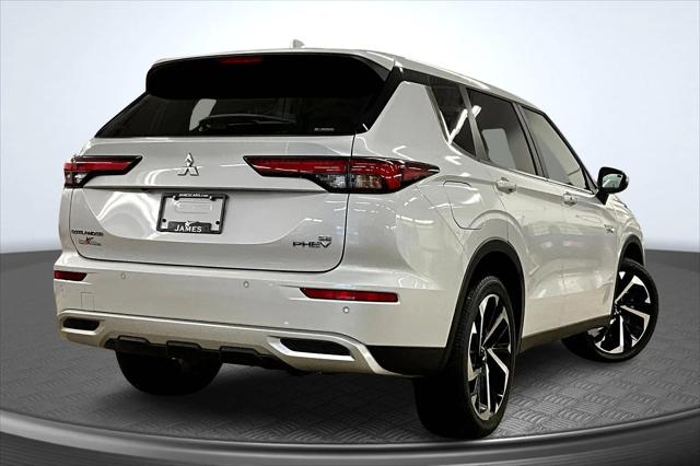 2025 Mitsubishi Outlander PHEV SE S-AWC