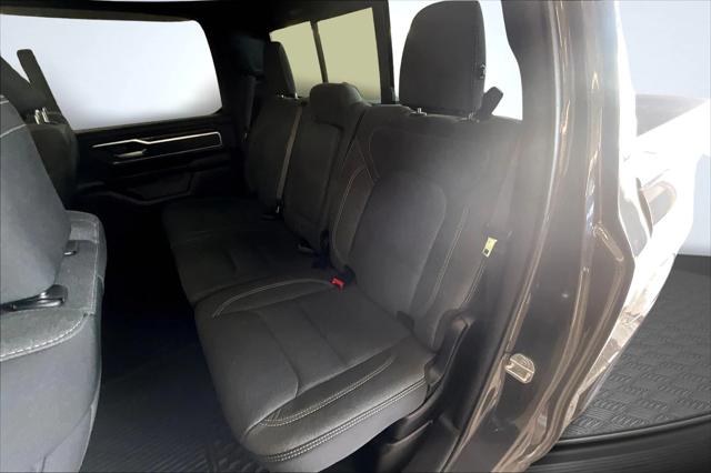 2021 Ram 1500 Big Horn Crew Cab 4x4 5'7" Box