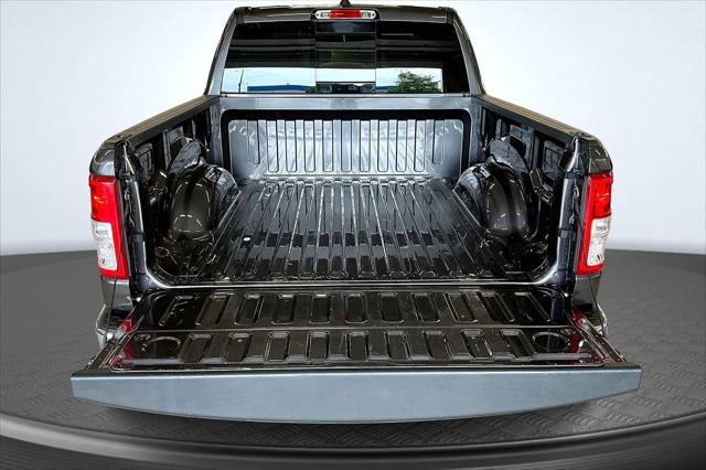 2021 Ram 1500 Big Horn Crew Cab 4x4 5'7" Box