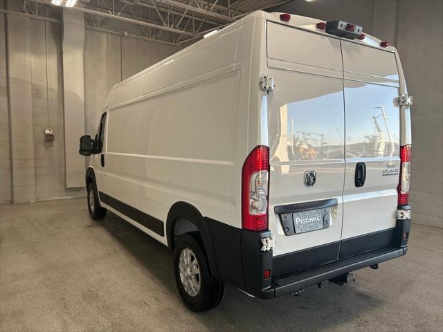 2026 Ram ProMaster Cargo Van SLT