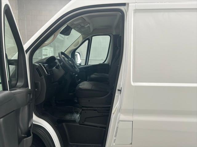 2026 Ram ProMaster Cargo Van SLT