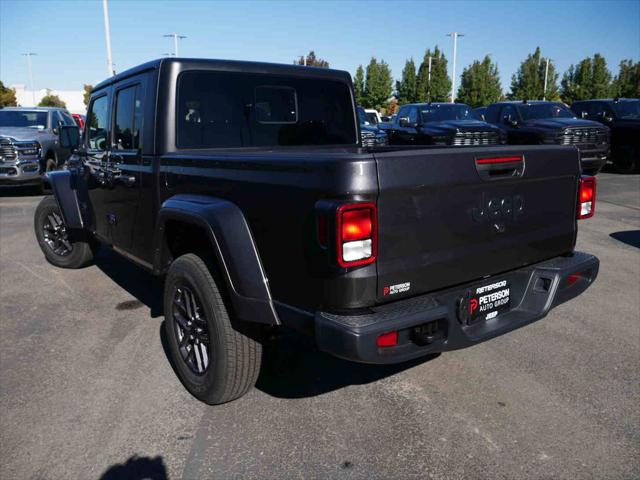 2025 Jeep Gladiator Sport S