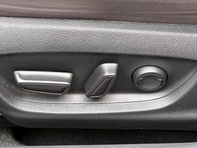 2023 Toyota Camry LE [13]