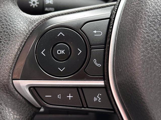 2023 Toyota Camry LE [21]