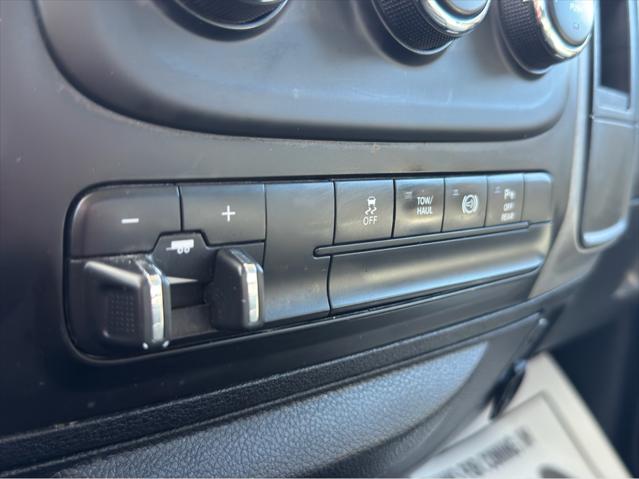 2018 Ram 2500 Tradesman Crew Cab 4x4 6'4" Box