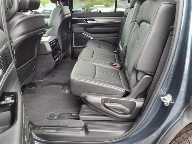 2025 Jeep Wagoneer 4x4