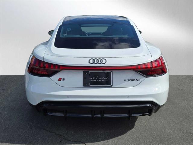 2026 Audi e-tron GT Prestige quattro