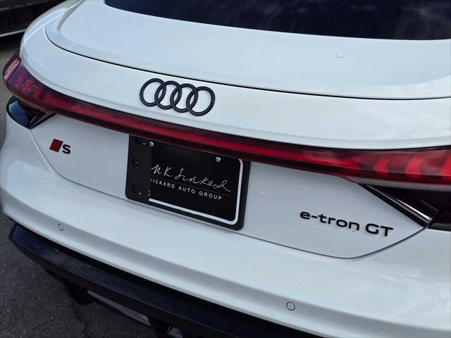 2026 Audi e-tron GT Prestige quattro
