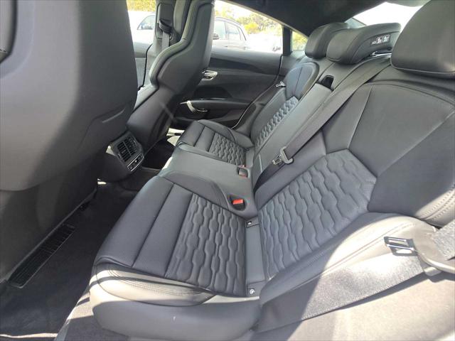 2026 Audi e-tron GT Prestige quattro