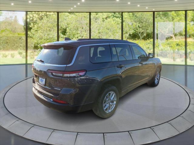 2025 Jeep Grand Cherokee GRAND CHEROKEE L LAREDO X 4X4