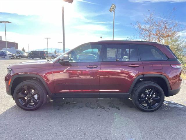 2025 Jeep Grand Cherokee GRAND CHEROKEE LIMITED 4X4