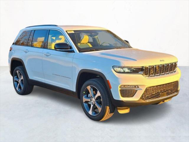 2025 Jeep Grand Cherokee GRAND CHEROKEE LIMITED 4X4 2025 Jeep Grand Cherokee GRAND CHEROKEE LIMITED 4X4
