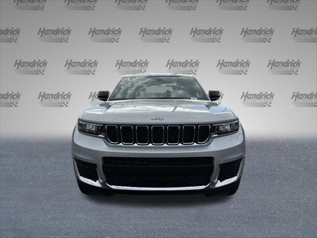 2025 Jeep Grand Cherokee GRAND CHEROKEE L LAREDO X 4X2