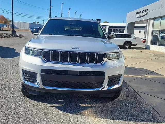 2025 Jeep Grand Cherokee GRAND CHEROKEE L LAREDO X 4X4