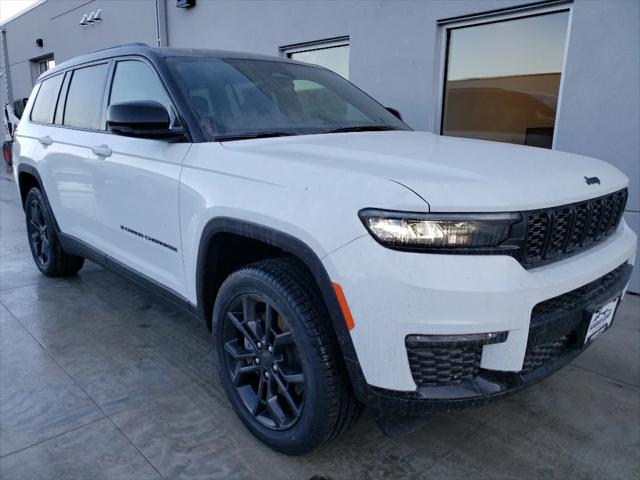 2025 Jeep Grand Cherokee GRAND CHEROKEE L LIMITED 4X4