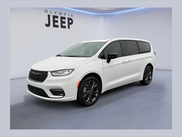 2026 Chrysler Pacifica PACIFICA SELECT AWD