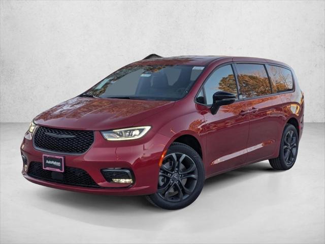 2026 Chrysler Pacifica PACIFICA SELECT AWD