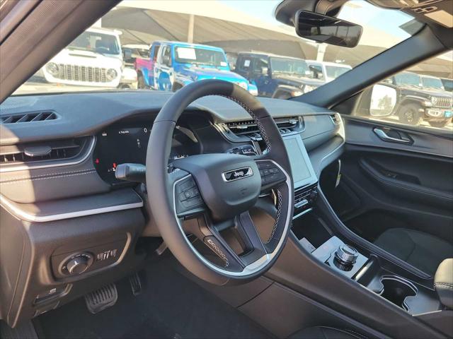 2025 Jeep Grand Cherokee GRAND CHEROKEE L ALTITUDE X 4X2