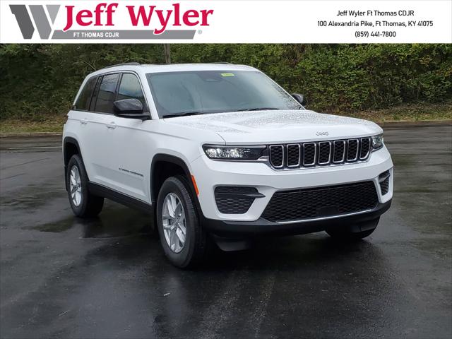 2025 Jeep Grand Cherokee GRAND CHEROKEE LAREDO X 4X4 2025 Jeep Grand Cherokee GRAND CHEROKEE LAREDO X 4X4