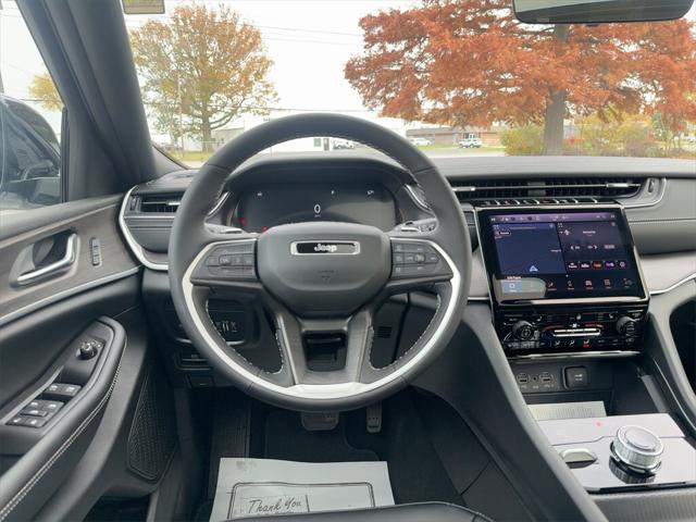 2025 Jeep Grand Cherokee GRAND CHEROKEE L LIMITED 4X4 2025 Jeep Grand Cherokee GRAND CHEROKEE L LIMITED 4X4