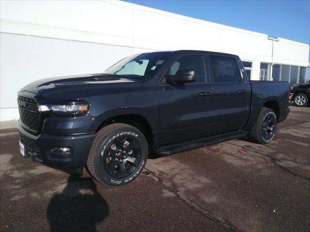 2026 RAM Ram 1500 RAM 1500 EXPRESS CREW CAB 4X4 57 BOX