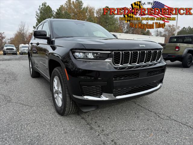 2025 Jeep Grand Cherokee GRAND CHEROKEE L LAREDO X 4X4