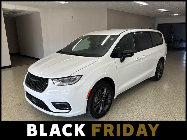 2026 Chrysler Pacifica PACIFICA SELECT AWD 2026 Chrysler Pacifica PACIFICA SELECT AWD