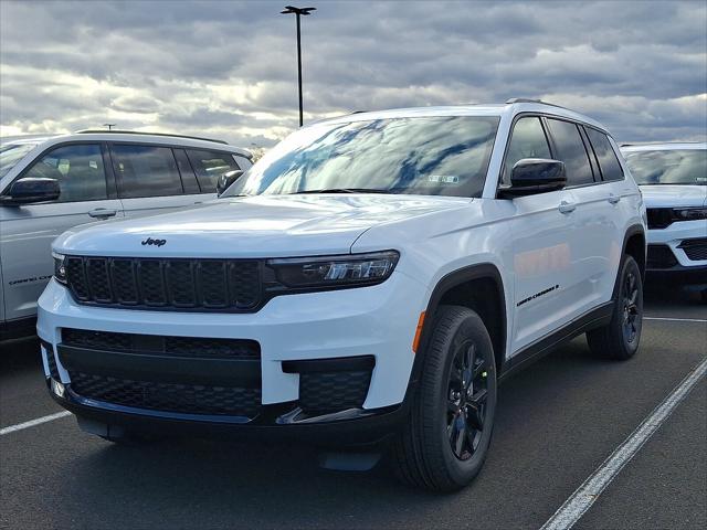 2025 Jeep Grand Cherokee GRAND CHEROKEE L ALTITUDE X 4X4