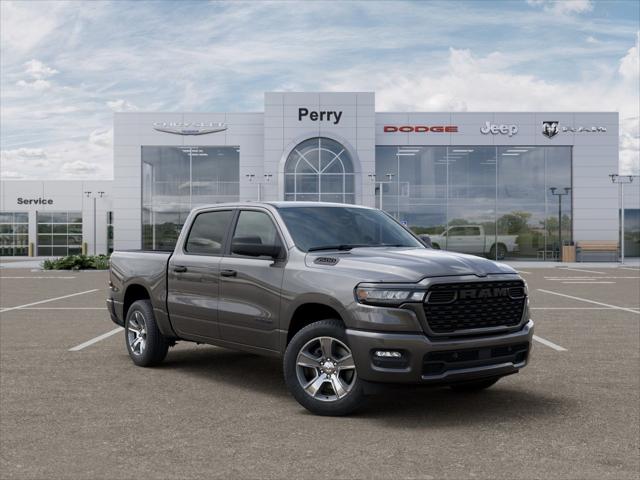 2026 RAM Ram 1500 RAM 1500 EXPRESS CREW CAB 4X2 57 BOX