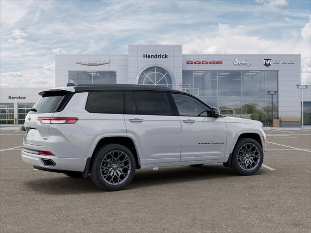 New 2025 Bright White Clear-Coat Exterior Paint Jeep Summit image 68