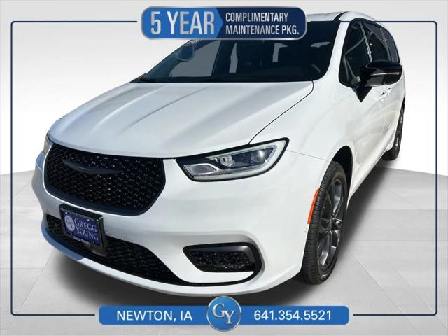 2026 Chrysler Pacifica PACIFICA SELECT AWD