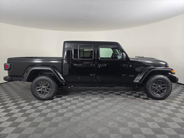 2026 Jeep Gladiator GLADIATOR SPORT S 4X4 2026 Jeep Gladiator GLADIATOR SPORT S 4X4