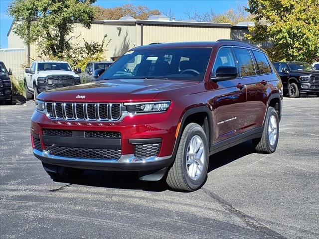 2025 Jeep Grand Cherokee GRAND CHEROKEE L LAREDO X 4X4