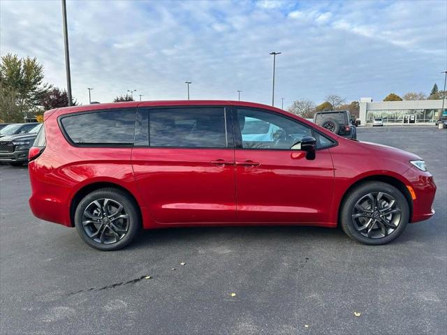 2026 Chrysler Pacifica PACIFICA SELECT AWD 2026 Chrysler Pacifica PACIFICA SELECT AWD