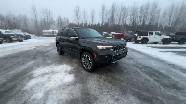 2025 Jeep Grand Cherokee GRAND CHEROKEE OVERLAND 4X4