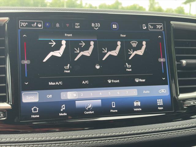2026 Chrysler Pacifica Select AWD