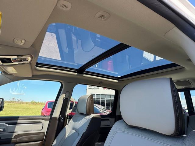 2026 Ram 1500 Laramie Crew Cab 4x4 5'7" Box