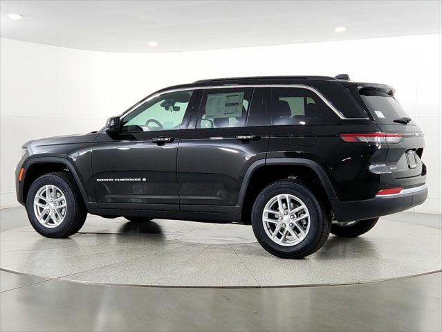 2025 Jeep Grand Cherokee GRAND CHEROKEE LAREDO X 4X4 2025 Jeep Grand Cherokee GRAND CHEROKEE LAREDO X 4X4