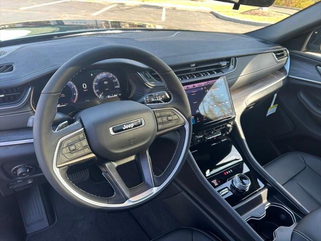 2025 Jeep Grand Cherokee GRAND CHEROKEE LIMITED 4X4 2025 Jeep Grand Cherokee GRAND CHEROKEE LIMITED 4X4