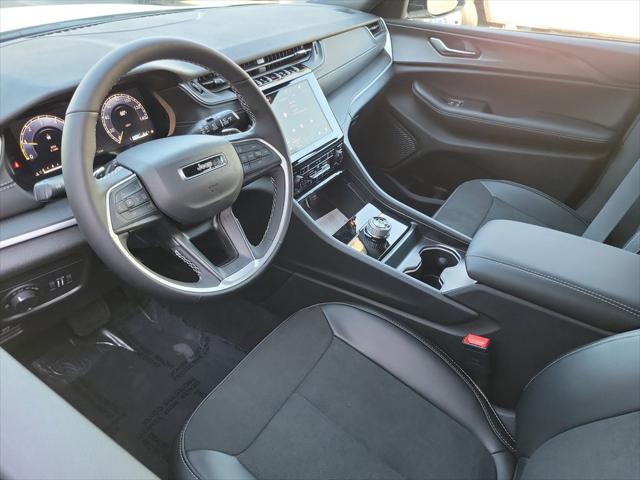 2025 Jeep Grand Cherokee GRAND CHEROKEE L ALTITUDE X 4X4 2025 Jeep Grand Cherokee GRAND CHEROKEE L ALTITUDE X 4X4